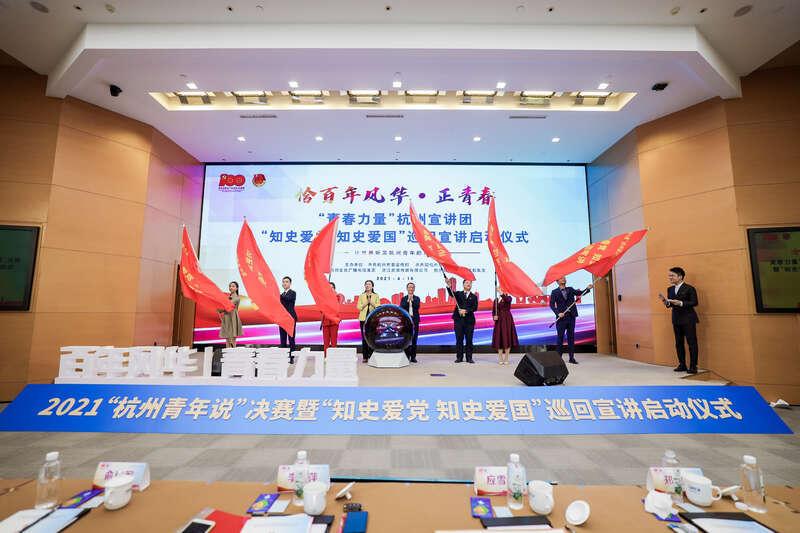 阿汤哥女儿苏瑞·克鲁斯出街照曝光，阿汤哥为何不选择把女儿送入演艺圈？